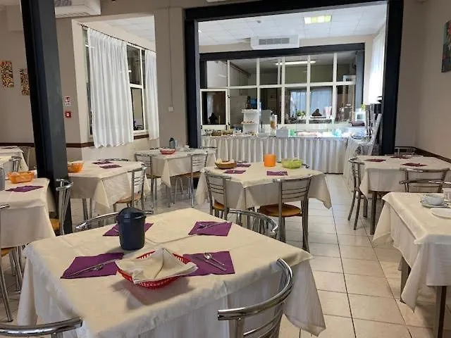 Hotel Tokio Lido di Jesolo 3*,